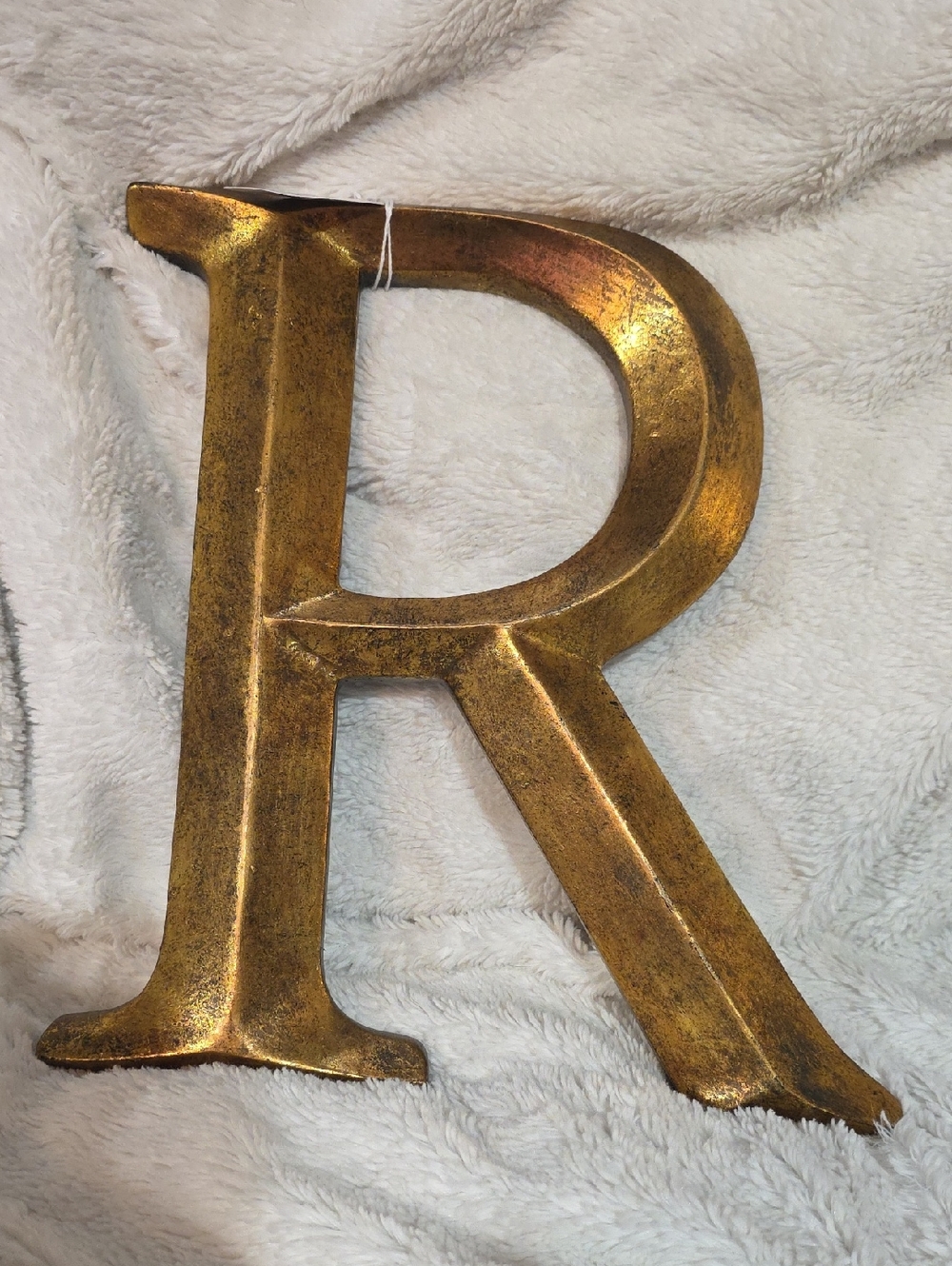 Decorative Metallic Letter R - Gold Finish